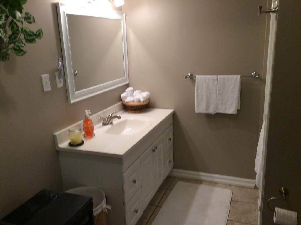 N' This On The Bay -Vacation Suite ويارتون المظهر الخارجي الصورة